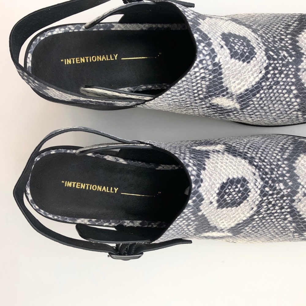[ nib ] Intentionally Blank Honcho Mules - Picture 7 of 8